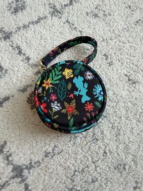 JuJuBe x Disney Amour Des Fleurs ADF Paci Pod